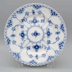 未使用近✨ロイヤルコペンハーゲン ブルーフルーテッド フルレース プレート 中皿 ブルーフルーテッド フルレース プレート ダブルレース 21cm|ロイヤル