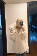 白 フード ファージャケット