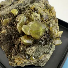 激レアイエローカラートパゾライト ガーネット 33×25×20mm 1月3日の