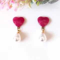 no.388　レジン　ぷっくりハート　ゆらゆら　ピアス　イヤリング　ハンドメイド
