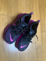 ナイキ ズームX インヴィンシブル ラン 3 260サイズ