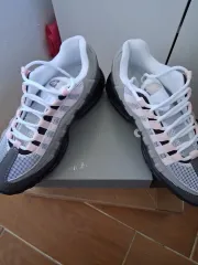 NIKEナイキ マックス95 ピンク ユニセックス 250