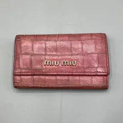 2026年最新】miumiu アーカイブの人気アイテム - メルカリ