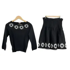 TOCCA(トッカ) スカートセットアップ レディース - 黒×白 フラワー(花)のサムネイル
