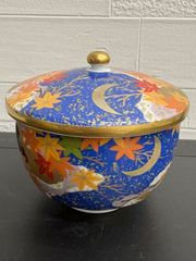 Item thumbnail for item d0359529-48ec-438e-aff6-b970878cb00c