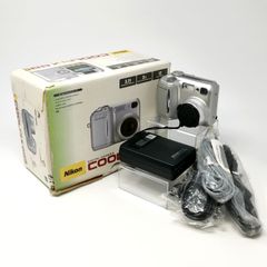 ニコン coolpix 885 デジカメ ジャンク シルバー 箱あり デジタル