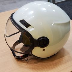 Item thumbnail for item c90dc668-92e7-41af-bae5-09a75abaf462