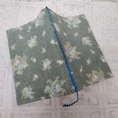 【文庫本サイズ】ブックカバー　花柄　グリーン系　ハンドメイド