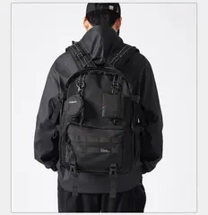 リュック メンズ レディース ユニセックス 大容量 軽量 防水 撥水 耐傷付き PC対応 拡張 通勤 通学 スポーツ おしゃれ