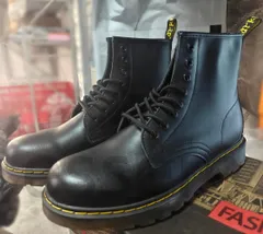 レディース メンズ 本革 レースアップブーツ マーチンブーツ ワークブーツ エンジニアブーツ ショートブーツ 22.5cm-29.0cm ラウンドトゥ 厚底 カジュアル お揃い ペアルック 大きいサイズ ブラックのサムネイル