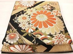 袋帯 六通 華文 金糸 箔 黒地 正絹 振袖 長尺 - メルカリ