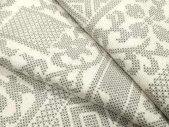 平和屋着物●本場大島紬　白大島　7マルキ　色紙重ね花唐草文　正絹　逸品　CABB0168gh