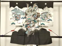 平和屋着物[]お宮参り　男の子　祝着　産着　初着　のしめ　龍　兜　鷹　鷲　風景松文　金彩　逸品　DABA3724ma
