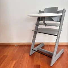 ストッケ トリップ トラップ ベビーチェア+トレイ+延長グライダー 付属品多数 ヘイジーグレー S/N.4 希少カラー