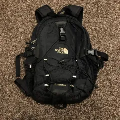 THE NORTH FACE エッセンシャルズ 20L バックパック