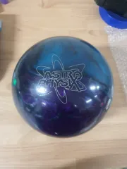 中古ボーリングボール 15p トゥーフィンガー ASTRO（アストロ）フィジーク