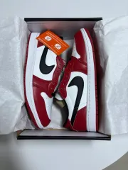 ナイキ エア ジョーダン 1 ロー シカゴ