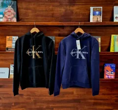 イベント特価 カルバン・クライン CK フード 起毛Tシャツ