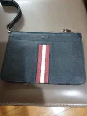 バリー クラッチバッグ