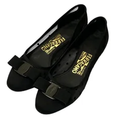 美品 Salvatore Ferragamo サルヴァトーレフェラガモ ヴァラリボン メッシュパンプス サイズ5 1/2D 約22.5cm ブラック レディース 古着 中古 USED