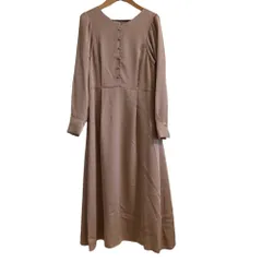 未使用 UNTITLED アンタイトル エレガンテサテンワンピース 長袖 ロングドレス サイズ2 ベージュ  レディース 古着 中古 USED