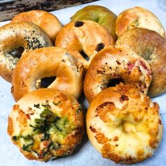 長野産 白馬豚 具沢山肉まん 6個入 - メルカリ