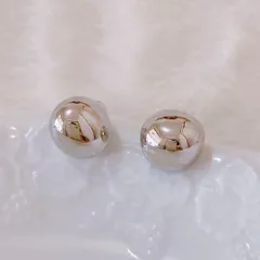 メタルボール　ピアス　シルバー