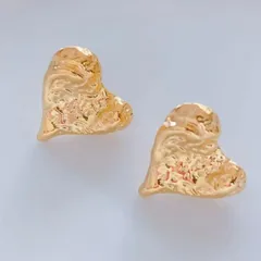 ステンレス　凹凸ハートモチーフピアス　ゴールド