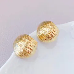 メタル　ボールピアス　ゴールド