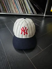 AIME LEON DORE(エメレオンドレ) ニューヨーク・ヤンキース ストライプ ベースボールキャップ 帽子