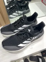 アディダス ウルトラブースト 5X ブラック