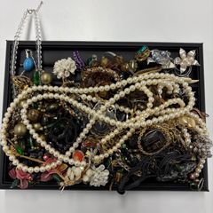 イミテーションアクセサリー まとめ売り 【アクセサリー】約2.0