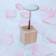 Item thumbnail for item a3d50d7f-c937-4d56-916b-580a05b4acd8