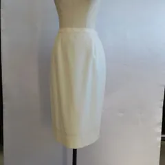 ✨新品/美品✨ タイトスカート 9号（日本製）