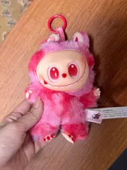 Labubu キーホルダー