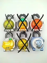 仮面ライダー鎧武/ガイム　ロックシード　食玩(candy toys)　中古品 2個セット　１個ずつからでも売っています