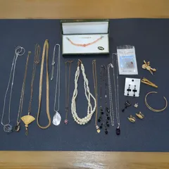 【遺品整理まとめて36】ジュエリー　20点　本珊瑚　天然ルビー　UUNICON　ネックレス　バングル　イヤリング　タイピン