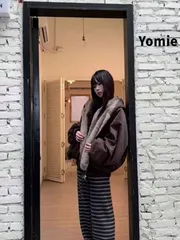 秋冬の新作ショートコート ファーコート 毛布入りで厚手 リラックスしたラグジュアリーなスタイルのジャケット 防風で アウター 上着 アウ