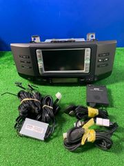 カーステレオ 08650-0C040 取り付けフレーム付き カーステレオ 08650-0C040 取り付けフレーム付き - メルカリ