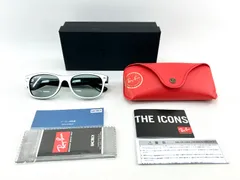 【良品】レイバン　サングラス　ニューウェイファーラー　RB2132 ホワイトフレーム　グレーレンズ