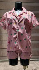 中古 レディース クレヨンしんちゃん パジャマ 半袖 上下セット ピンク
