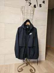m NIKE レディース ウィンドブレーカー ジャケット ランニング