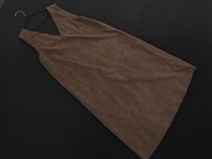 Item thumbnail for item 901b0099-356f-4cb7-aa1d-6b76f3306580