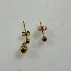 ★  K18刻印 18金 ゴールド 片耳ピアス 2点まとめ キャッチ・ポスト刻印 総重量0.36g アクセサリー 現状品 0.0003kg