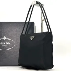 【軽さが、余裕になる】　PRADA　トートバッグ ワンショルダー 三角ロゴ 軽量 定番 テスート ナイロン　ブラック