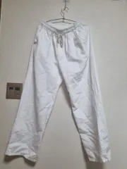 白コットンパンツ