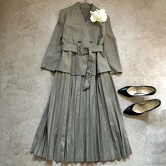 RUIRUE BOUTIQUE ドッキングプリーツワンピーススーツ M ベルト付き テーラードジャケット風 セレモニー 卒業式 入学式 結婚式 フォーマル ママスーツ 上品 体型カバー