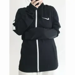 ナイキ ドライフィット トレーナー ジップアップ M