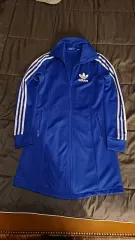 アディダス ワンピースジャージ 90 レディース55 バスト43 丈84