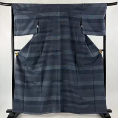 【美品】 小紋 身丈160.5cm 裄丈66cm M 袷 段縞 幾何学模様 紺色 正絹 名品 【中古】